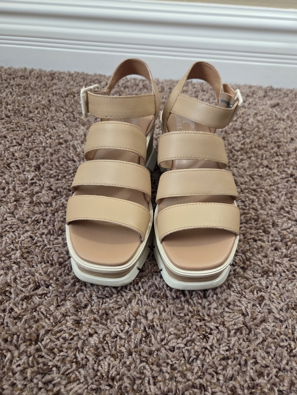SOREL Joanie III Ankle Strap Wedge Platform Sandal in Honest Beige/Chalk - Picture 4 of 11
